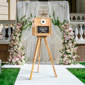 Photobooth en bois en Provence